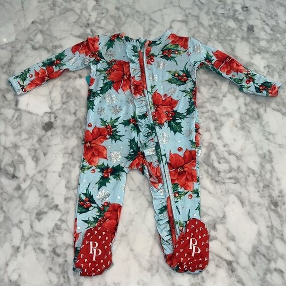 NWT POSH PEANUT RUFFLED FOOTIE - Picture 1 of 7
